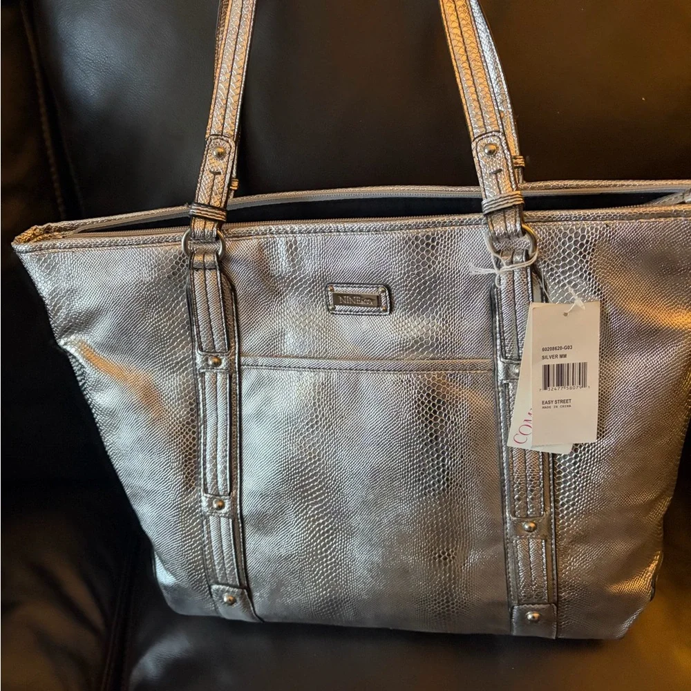 Nine West Metallic Silver Women's pocketbook - Picture 4 of 5
